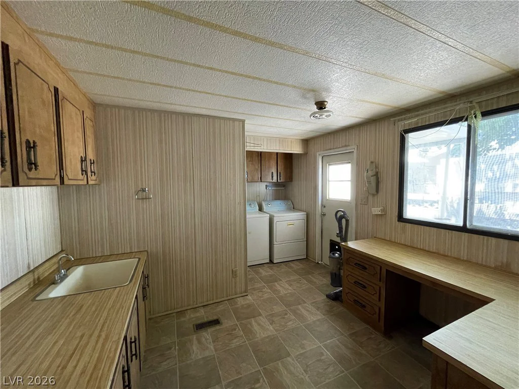 1402 Coronado, Boulder City, NV 89005