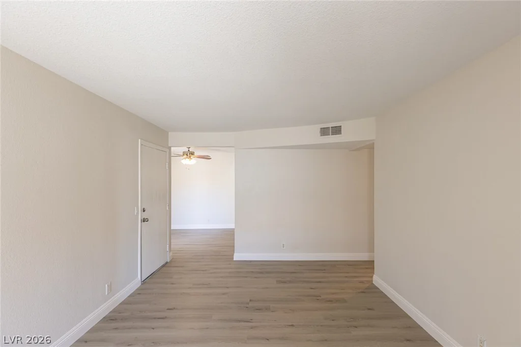 3151 Soaring Gulls, Las Vegas, NV 89128