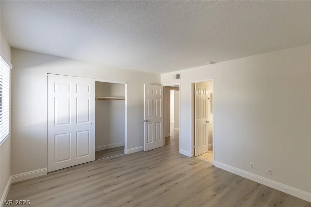 3151 Soaring Gulls, Las Vegas, NV 89128