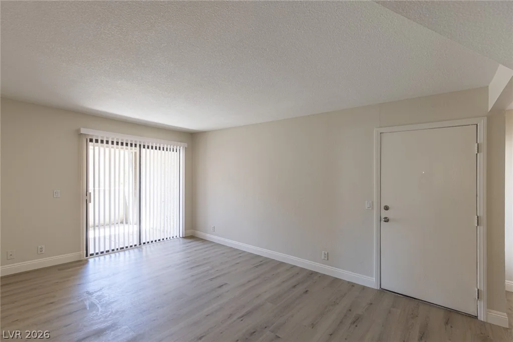 3151 Soaring Gulls, Las Vegas, NV 89128