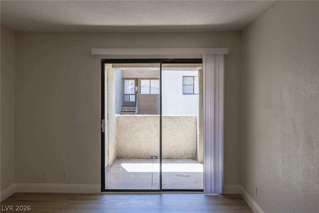 3151 Soaring Gulls, Las Vegas, NV 89128
