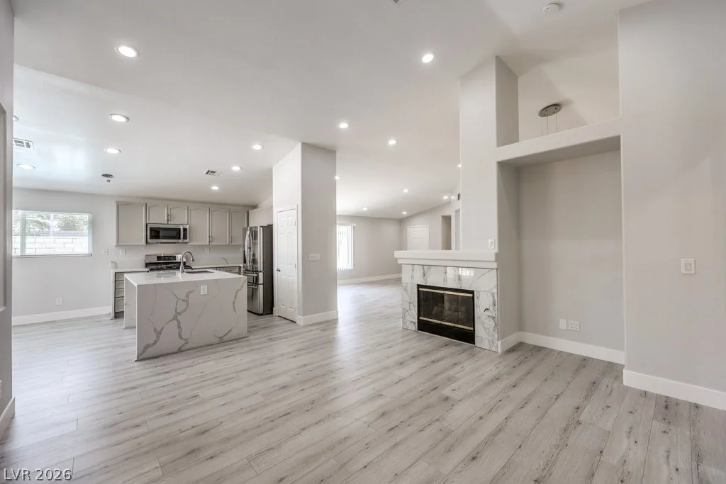 300 Dalehurst, Henderson, NV 89074