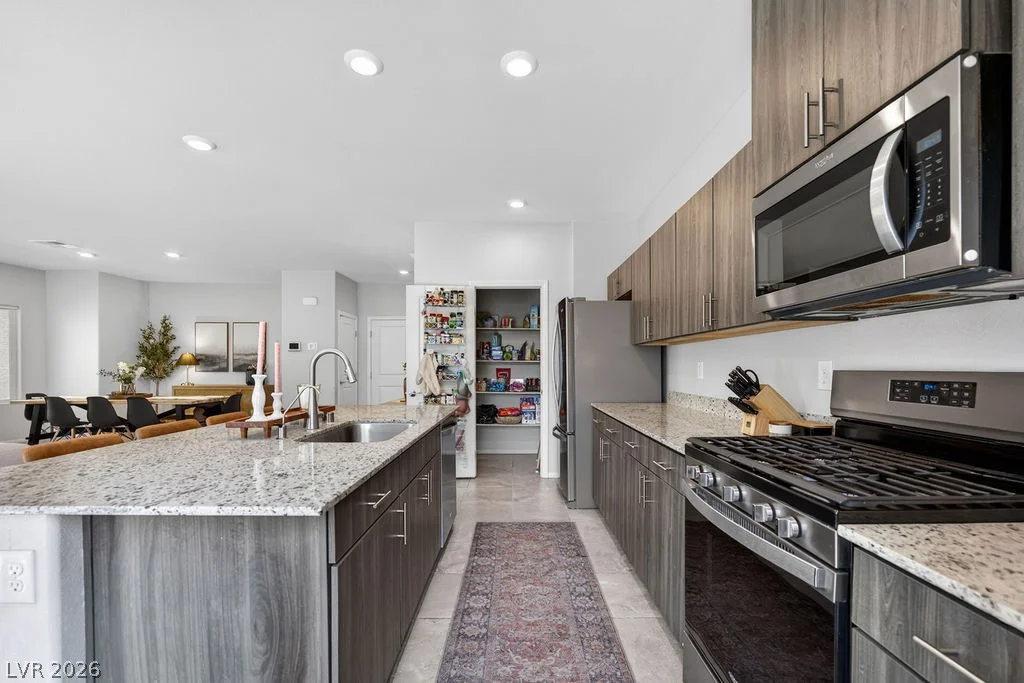 3823 Berenices, North Las Vegas, NV 89084