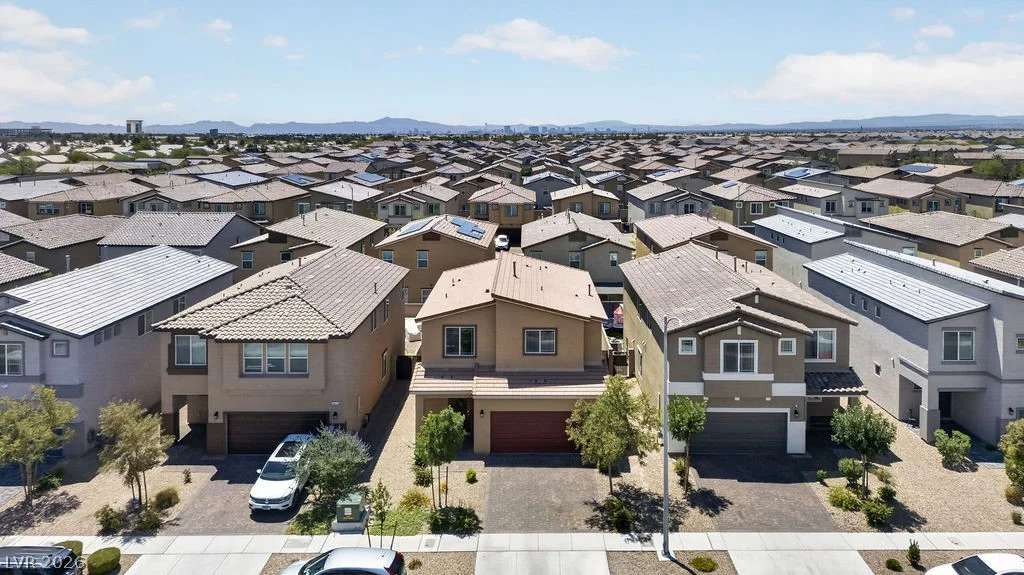 3823 Berenices, North Las Vegas, NV 89084