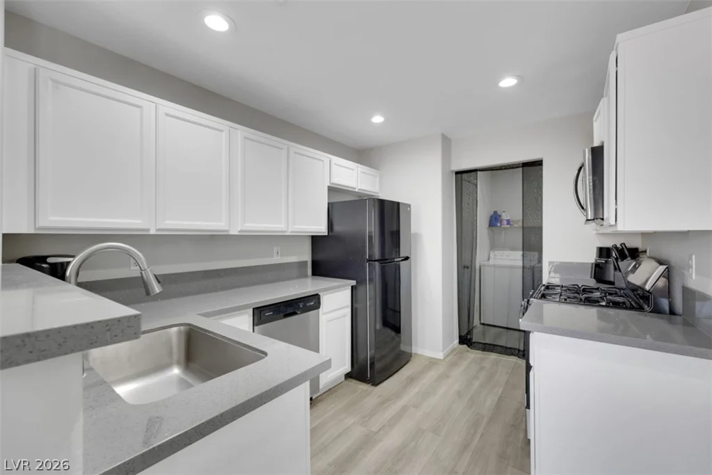 2749 Stargate, Las Vegas, NV 89108
