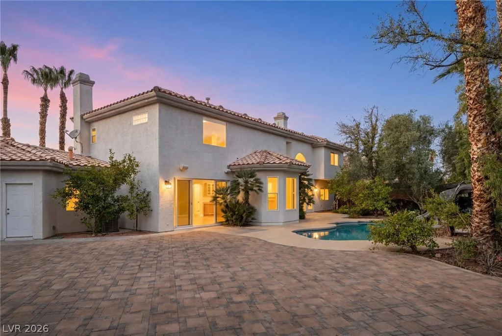 1700 Fairgate, Las Vegas, NV 89117