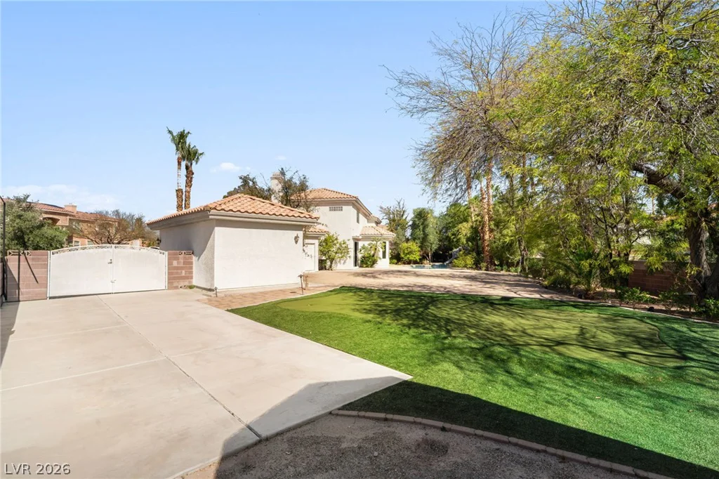 1700 Fairgate, Las Vegas, NV 89117