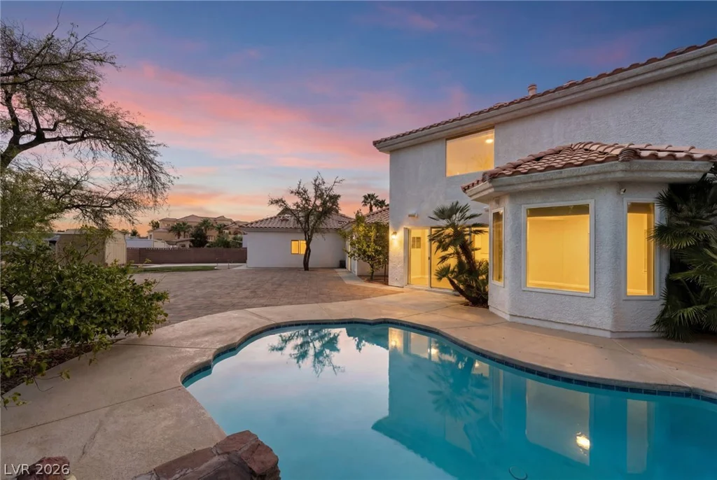 1700 Fairgate, Las Vegas, NV 89117