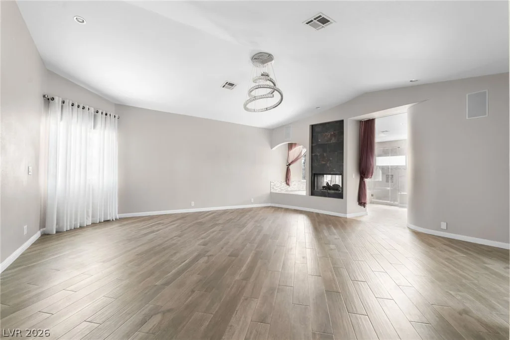1700 Fairgate, Las Vegas, NV 89117