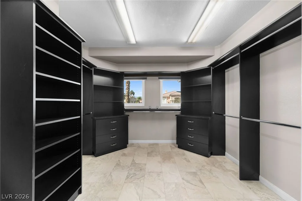 1700 Fairgate, Las Vegas, NV 89117
