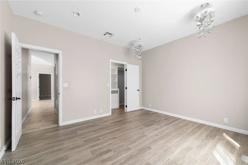 1700 Fairgate, Las Vegas, NV 89117