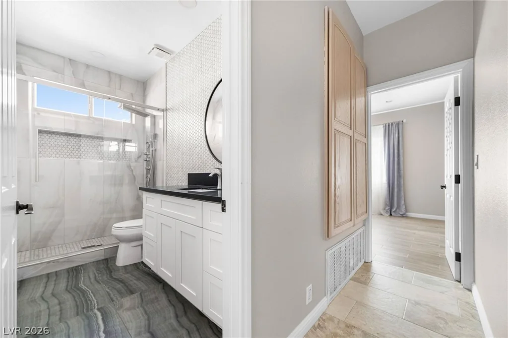 1700 Fairgate, Las Vegas, NV 89117