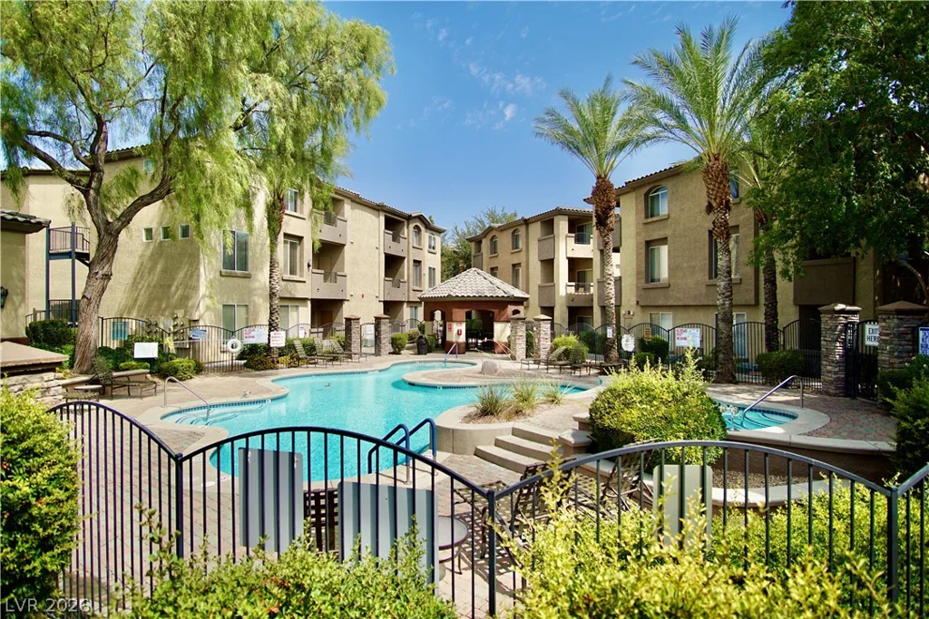 4400 Jones, Las Vegas, NV 89103