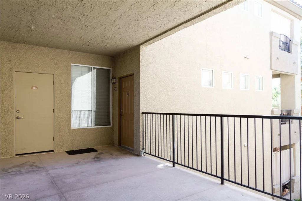 4400 Jones, Las Vegas, NV 89103