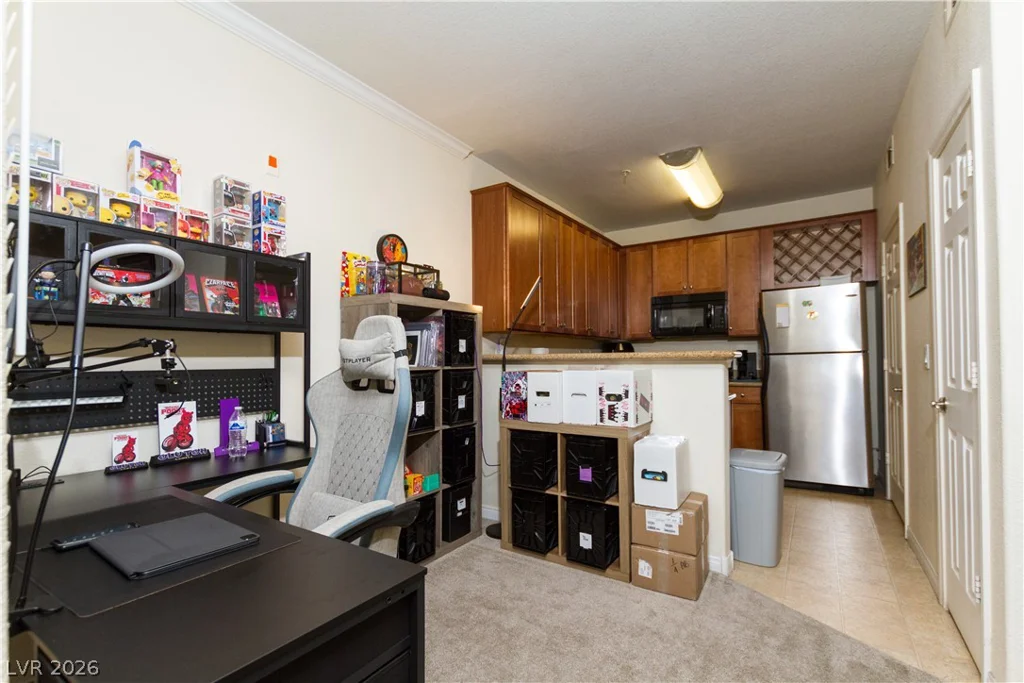 4400 Jones, Las Vegas, NV 89103