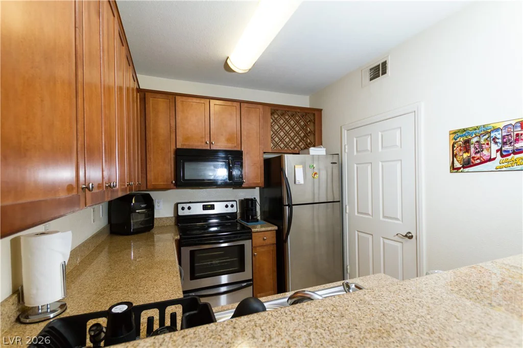 4400 Jones, Las Vegas, NV 89103