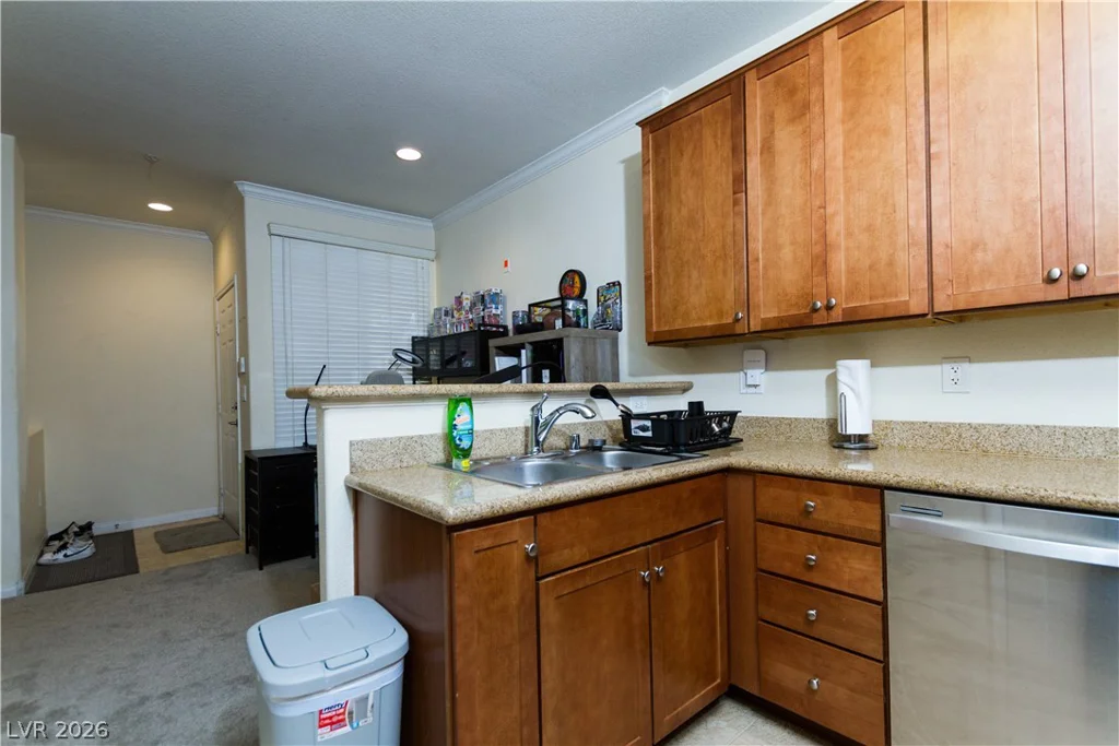 4400 Jones, Las Vegas, NV 89103