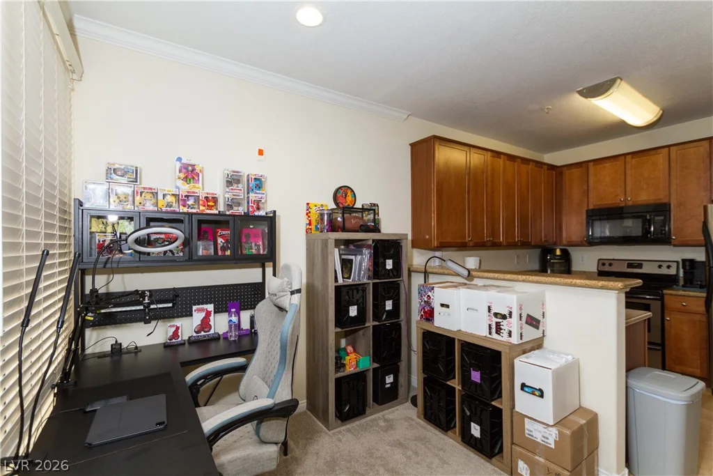 4400 Jones, Las Vegas, NV 89103