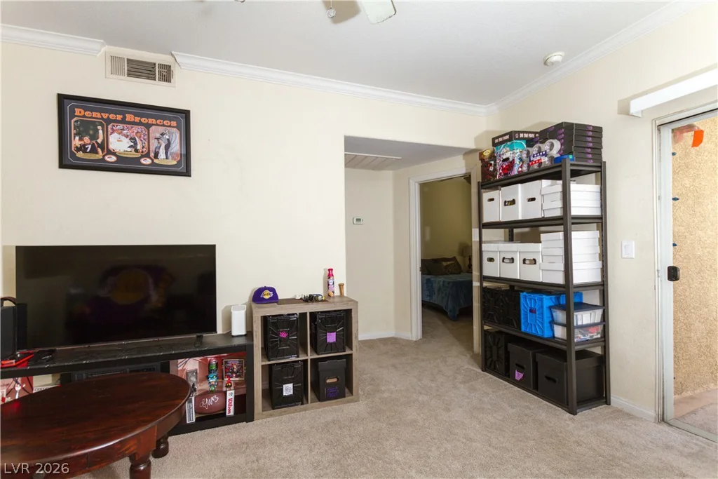 4400 Jones, Las Vegas, NV 89103