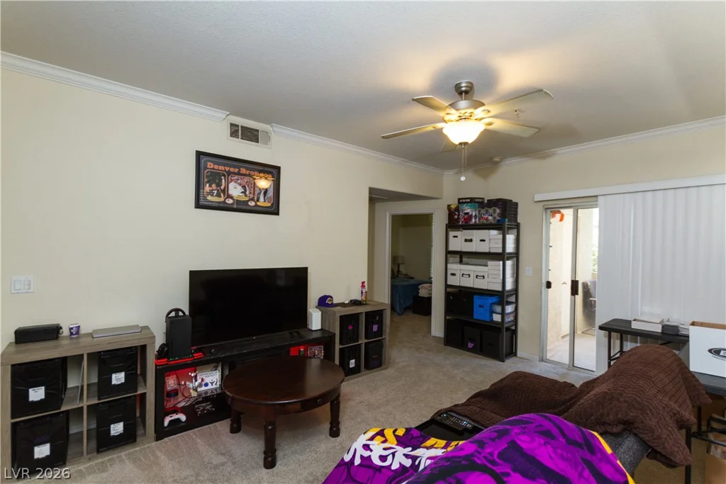 4400 Jones, Las Vegas, NV 89103