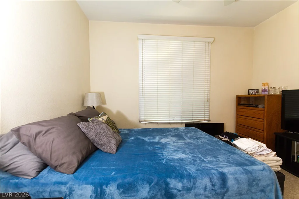 4400 Jones, Las Vegas, NV 89103