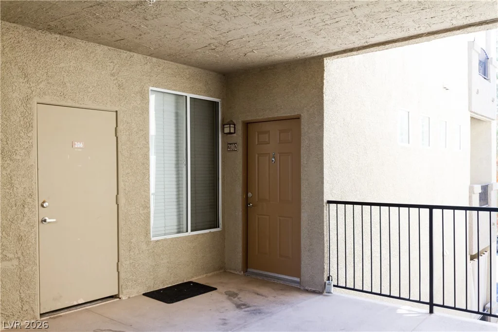 4400 Jones, Las Vegas, NV 89103