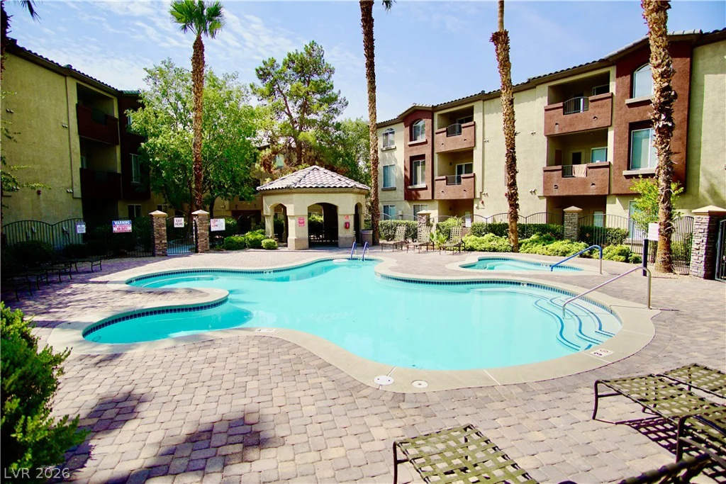 4400 Jones, Las Vegas, NV 89103
