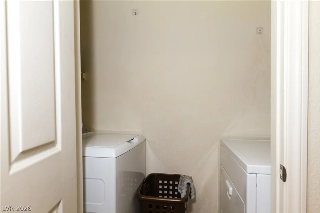 4400 Jones, Las Vegas, NV 89103
