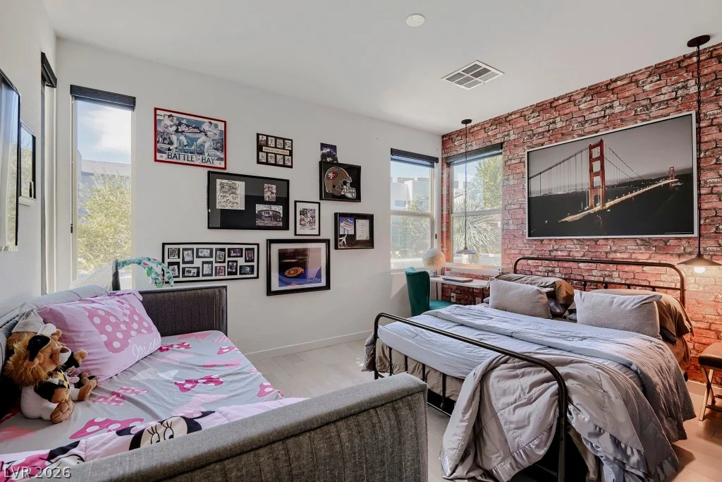 310 Grant Ridge, Henderson, NV 89012