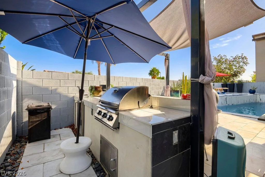 310 Grant Ridge, Henderson, NV 89012