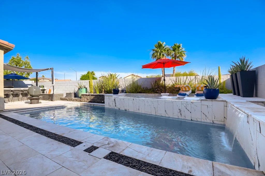 310 Grant Ridge, Henderson, NV 89012
