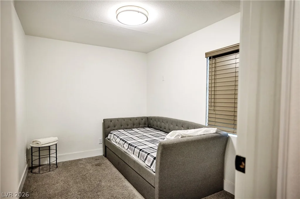 6348 Mockingbird, Las Vegas, NV 89103