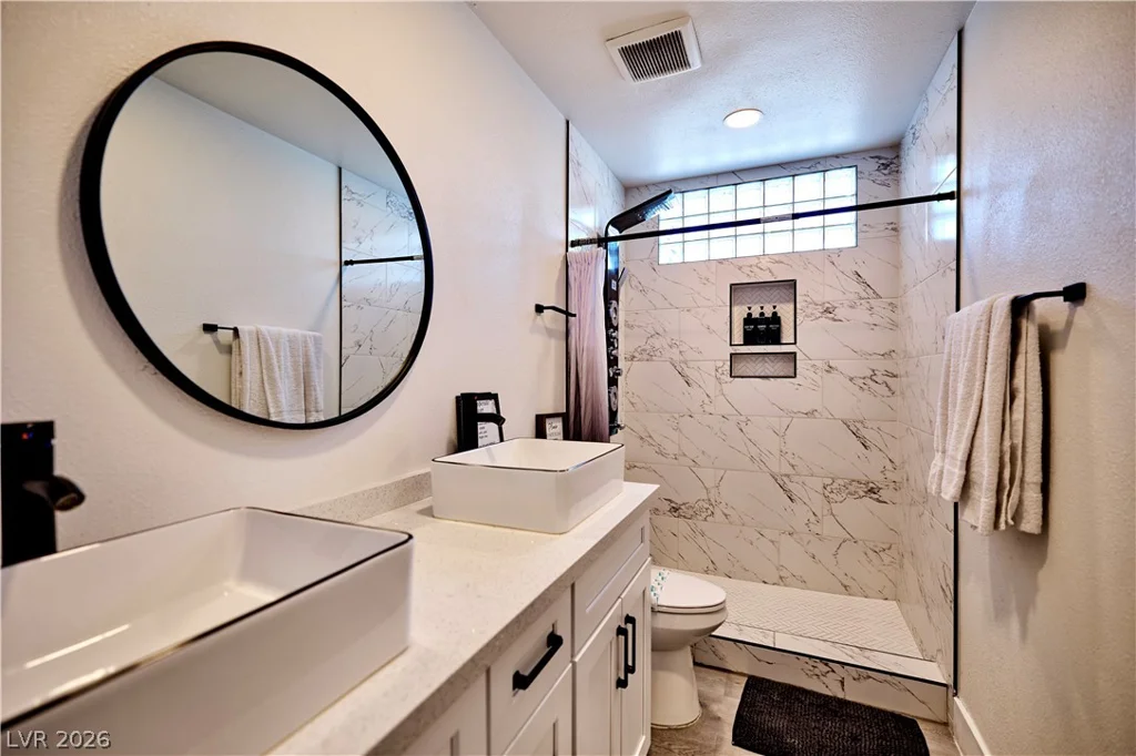6348 Mockingbird, Las Vegas, NV 89103