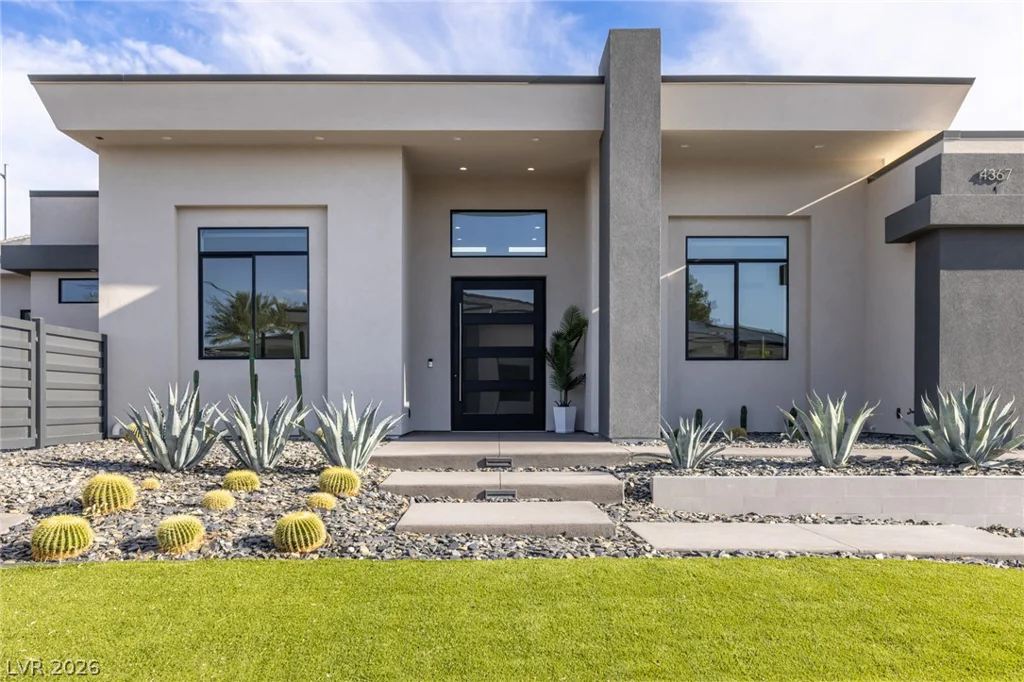 4367 Fort Apache, Las Vegas, NV 89129