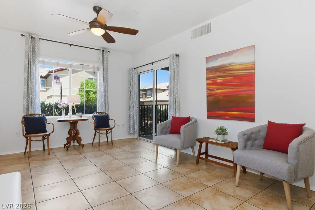 8324 Charleston, Las Vegas, NV 89117