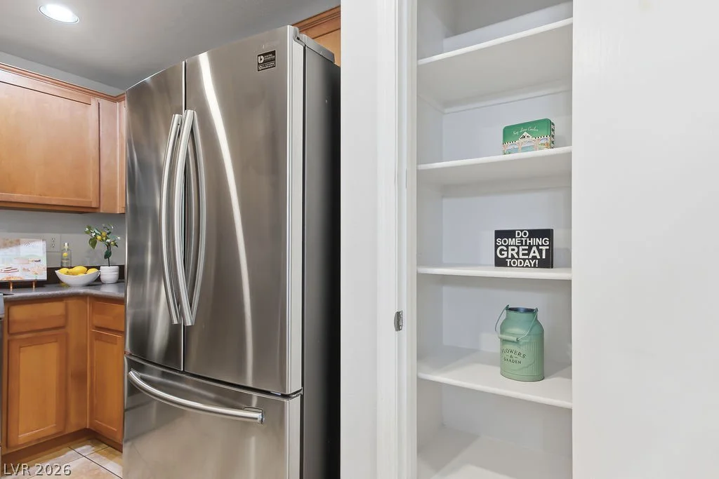8324 Charleston, Las Vegas, NV 89117