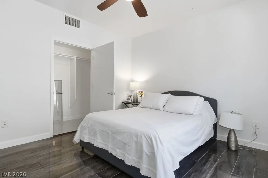 8324 Charleston, Las Vegas, NV 89117