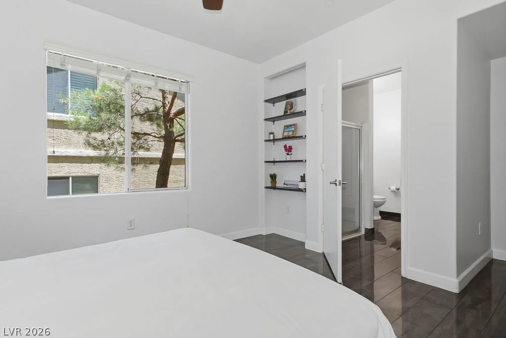 8324 Charleston, Las Vegas, NV 89117