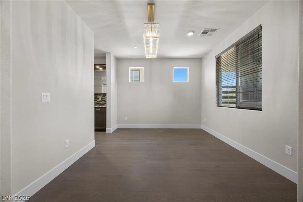7638 Mount Spokane, Las Vegas, NV 89113