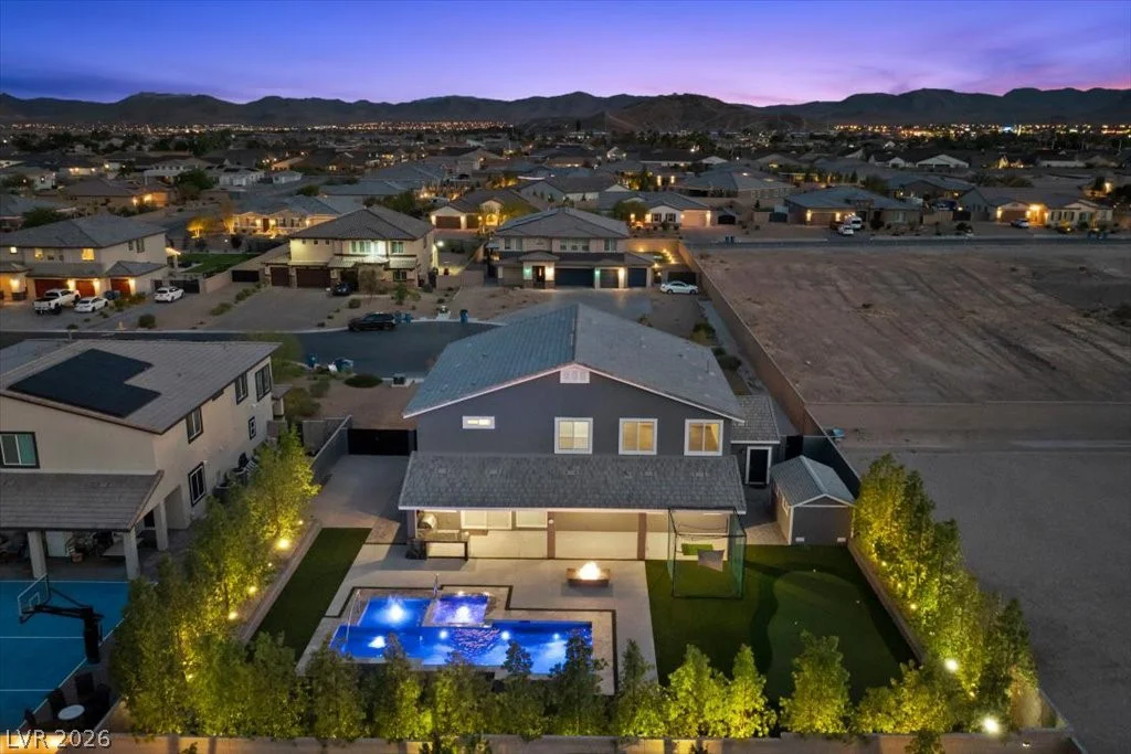7638 Mount Spokane, Las Vegas, NV 89113