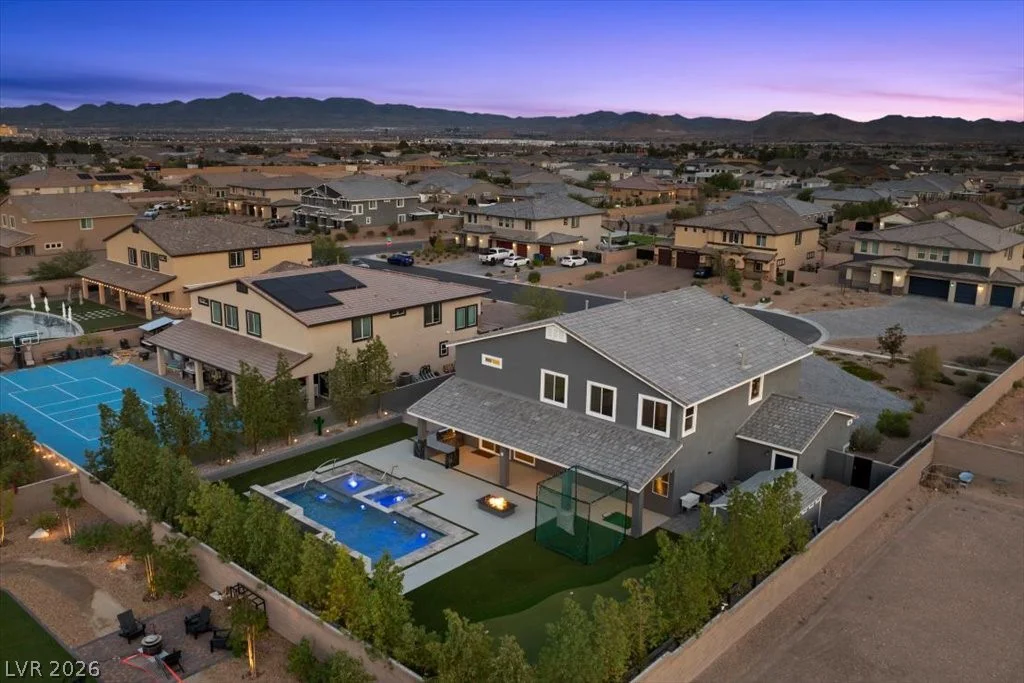 7638 Mount Spokane, Las Vegas, NV 89113
