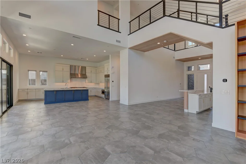 10740 Steel Ridge, Las Vegas, NV 89135