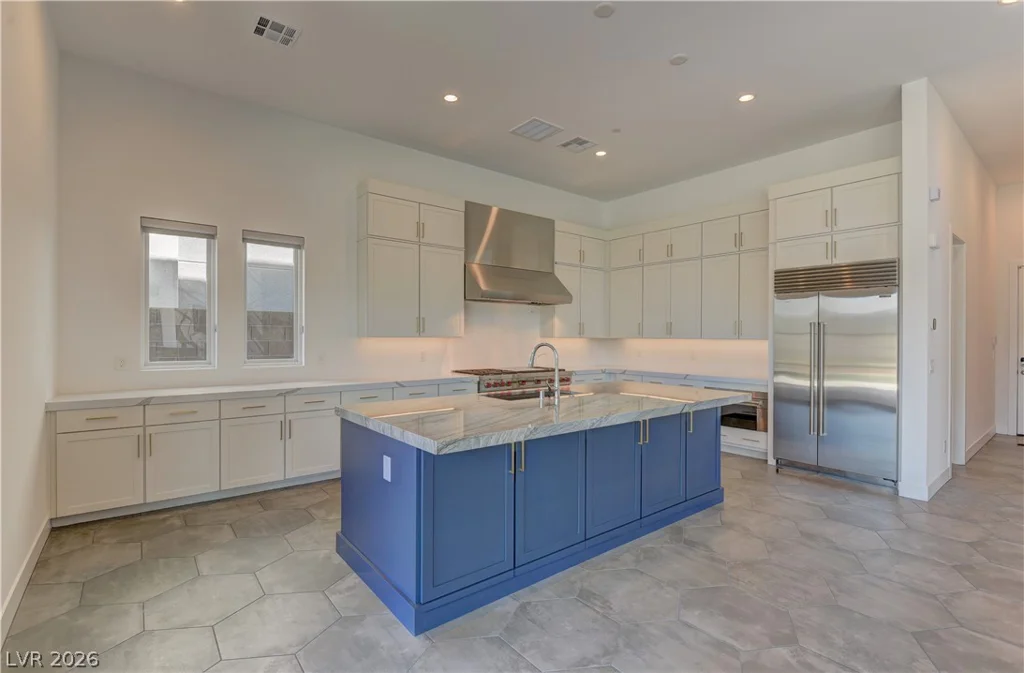 10740 Steel Ridge, Las Vegas, NV 89135