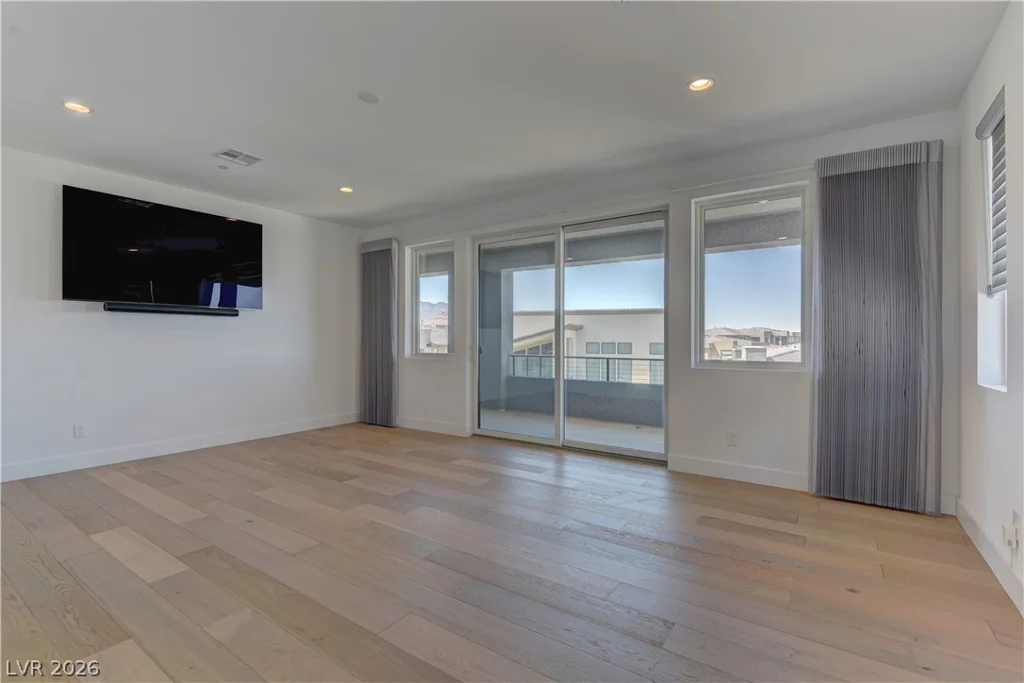 10740 Steel Ridge, Las Vegas, NV 89135