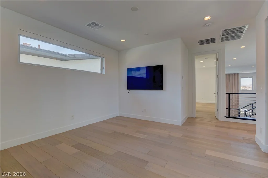 10740 Steel Ridge, Las Vegas, NV 89135