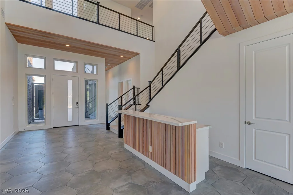 10740 Steel Ridge, Las Vegas, NV 89135