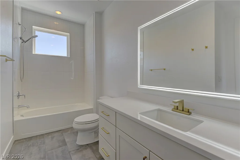 10740 Steel Ridge, Las Vegas, NV 89135