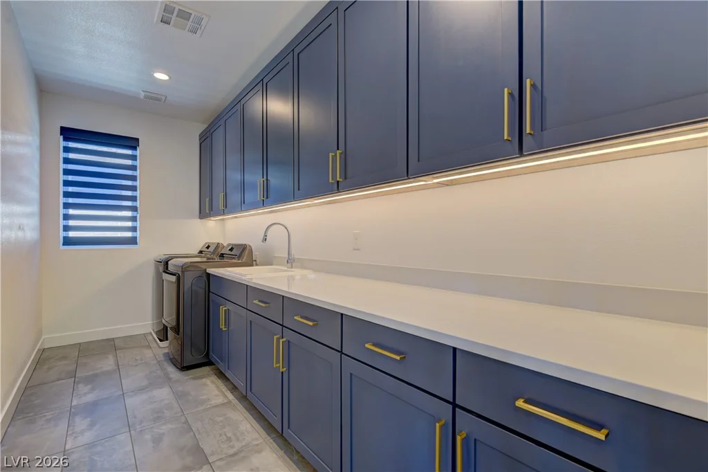10740 Steel Ridge, Las Vegas, NV 89135