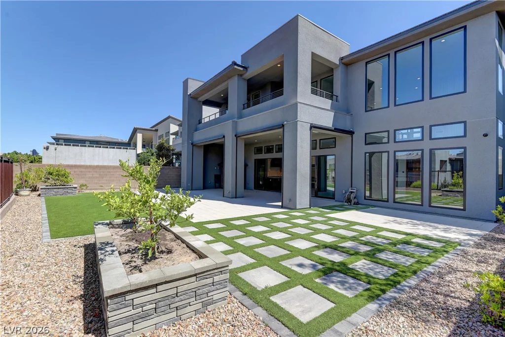 10740 Steel Ridge, Las Vegas, NV 89135