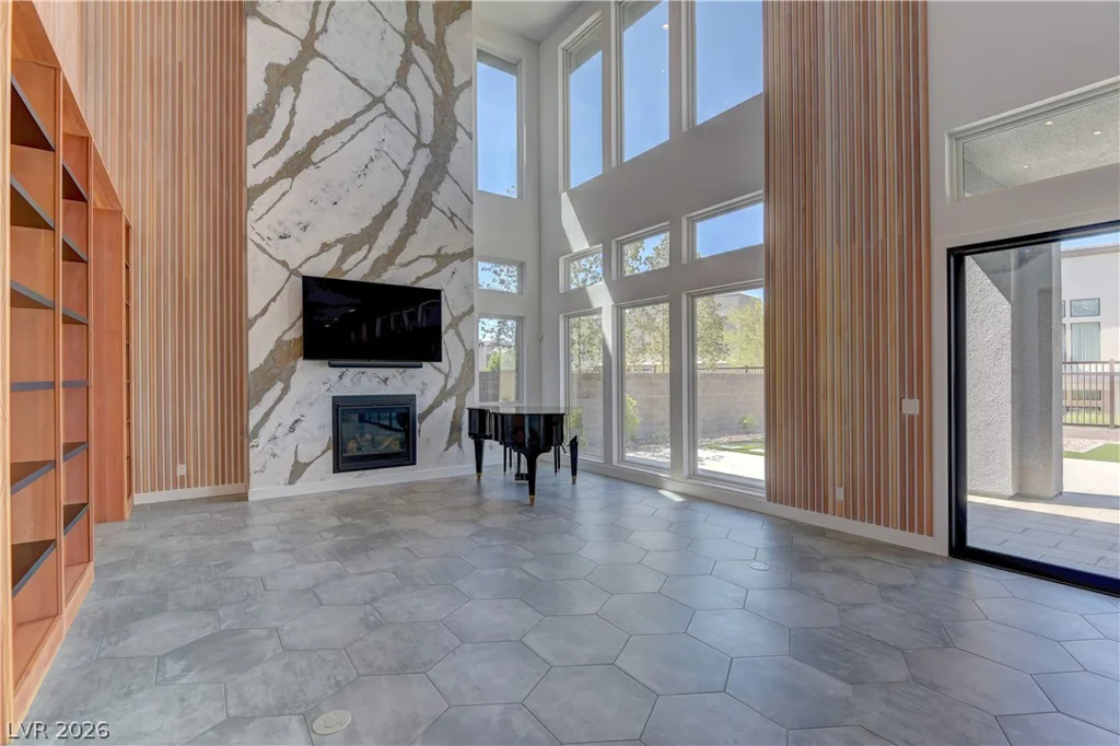 10740 Steel Ridge, Las Vegas, NV 89135
